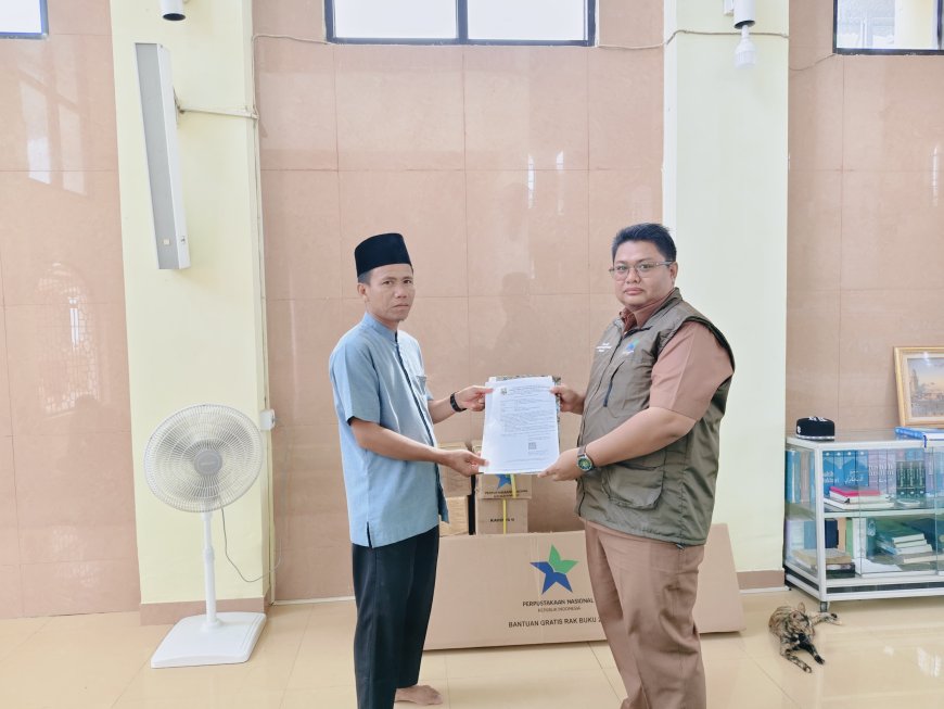 Relawan Literasi Tinjau Perpustakaan Masjid Agung Istiqlal Sijunjung: Pastikan 1000 Buku Bacaan Bermutu Dimanfaatkan Maksimal